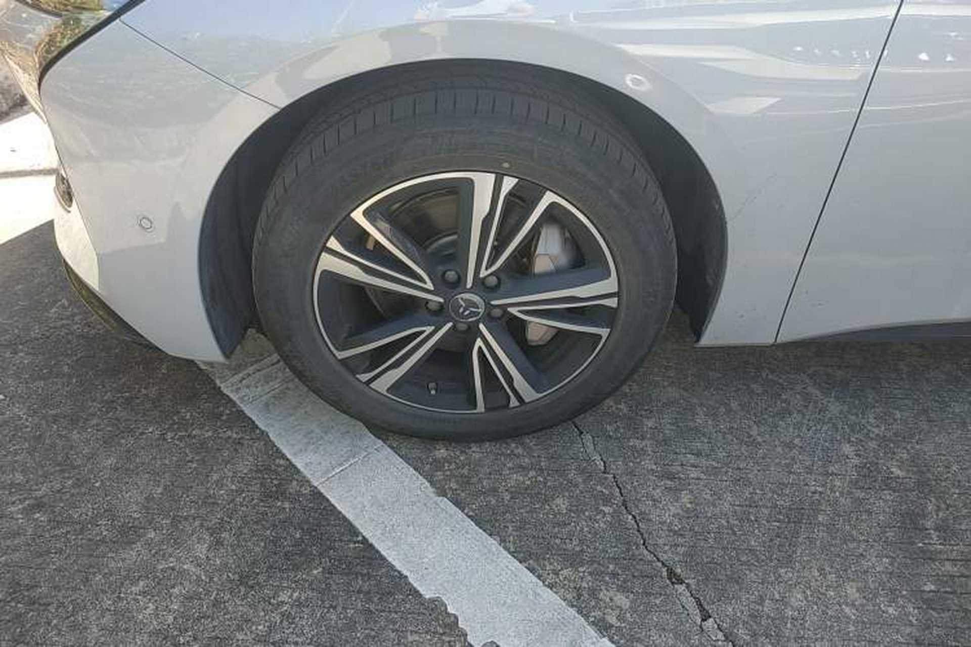 Used Hongqi EH7 2024 690 Pro Exterior 3