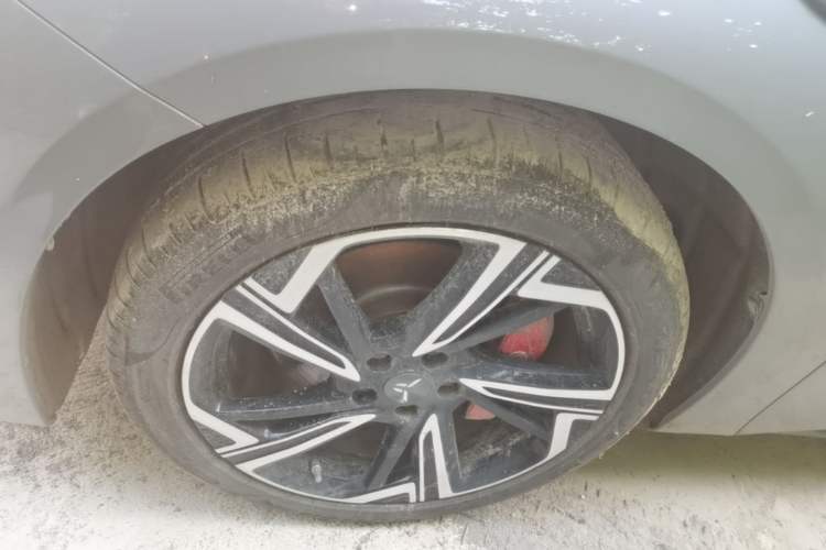 Used Hongqi EH7 2024 760 Pro+ Four-Wheel Drive Version Exterior 4