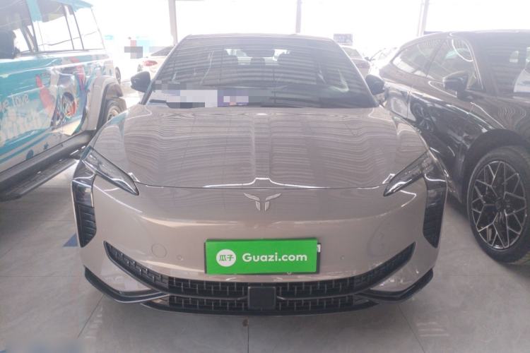 Used Hongqi EH7 2024 690 Pro Front