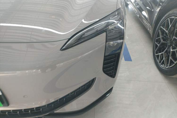 Used Hongqi EH7 2024 690 Pro Left Front Headlight