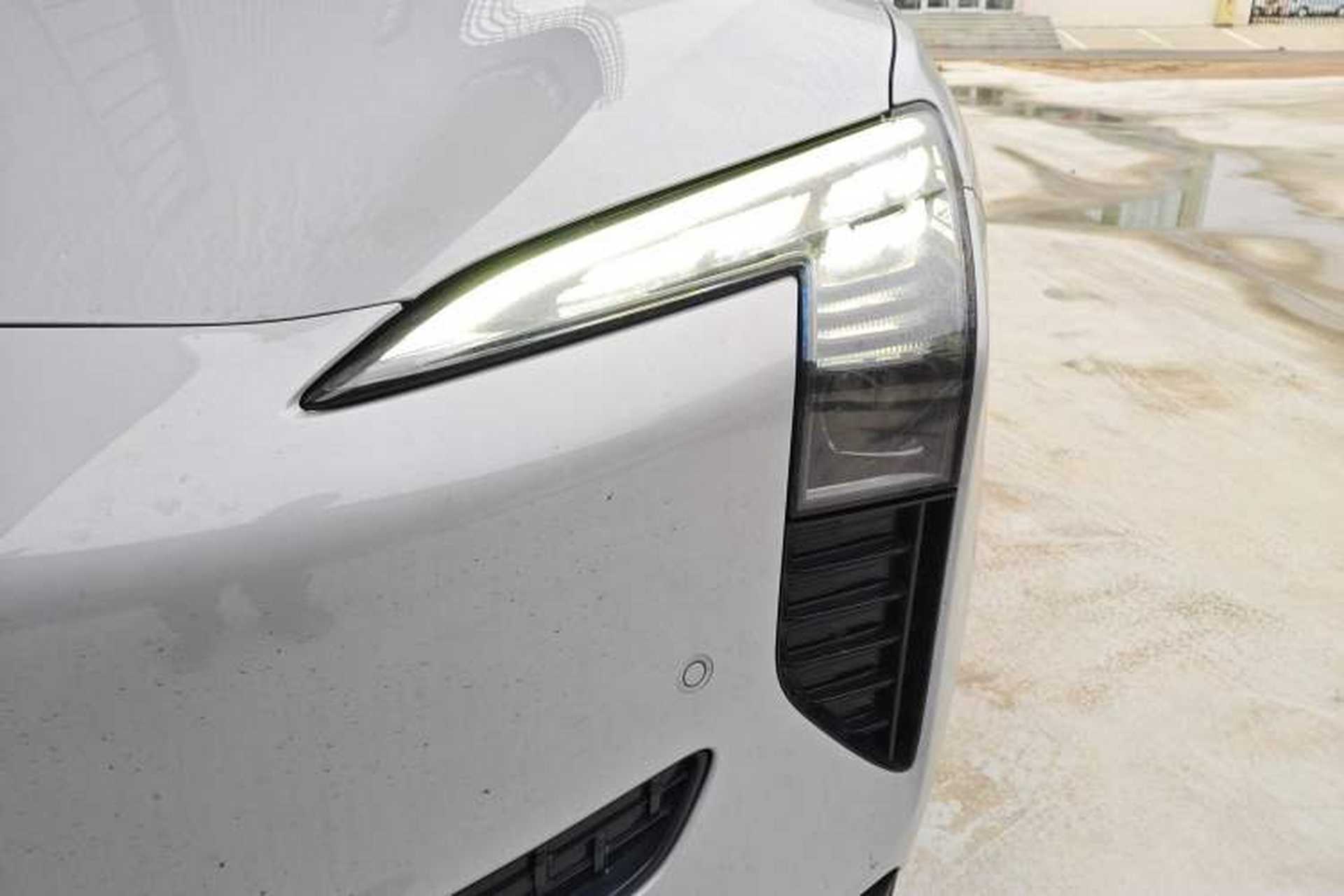 Used Hongqi EH7 2024 690 Pro Left Front Headlight