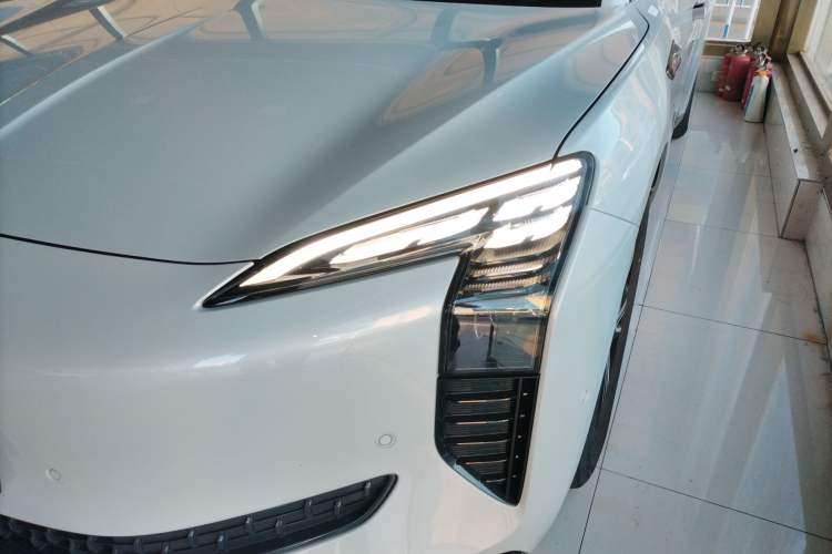 Used Hongqi EH7 2024 690 Pro Left Front Headlight