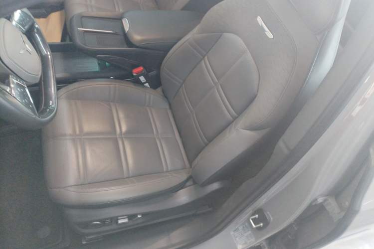 Used Hongqi EH7 2024 690 Pro Left Front Seat