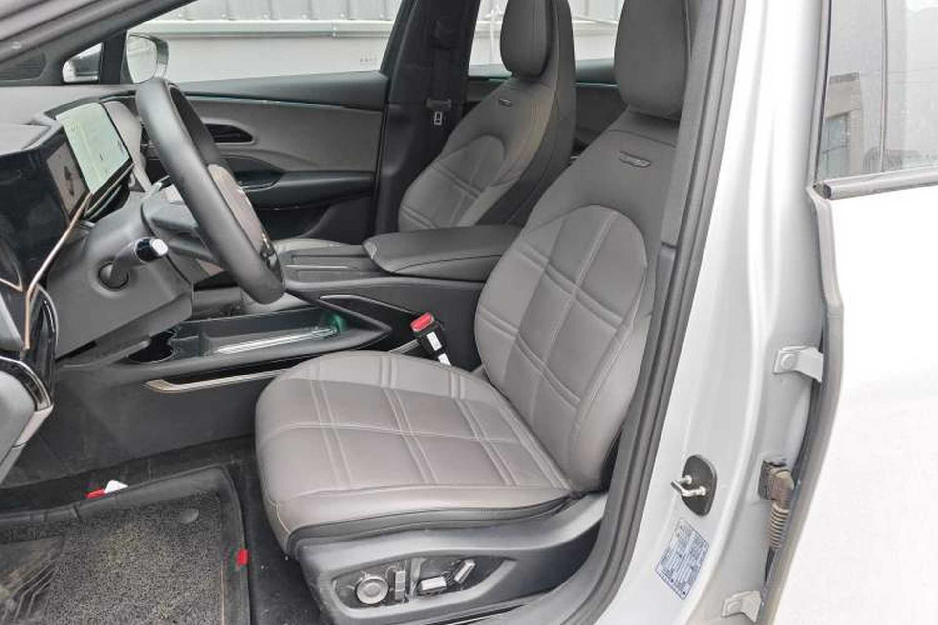 Used Hongqi EH7 2024 690 Pro Left Front Seat