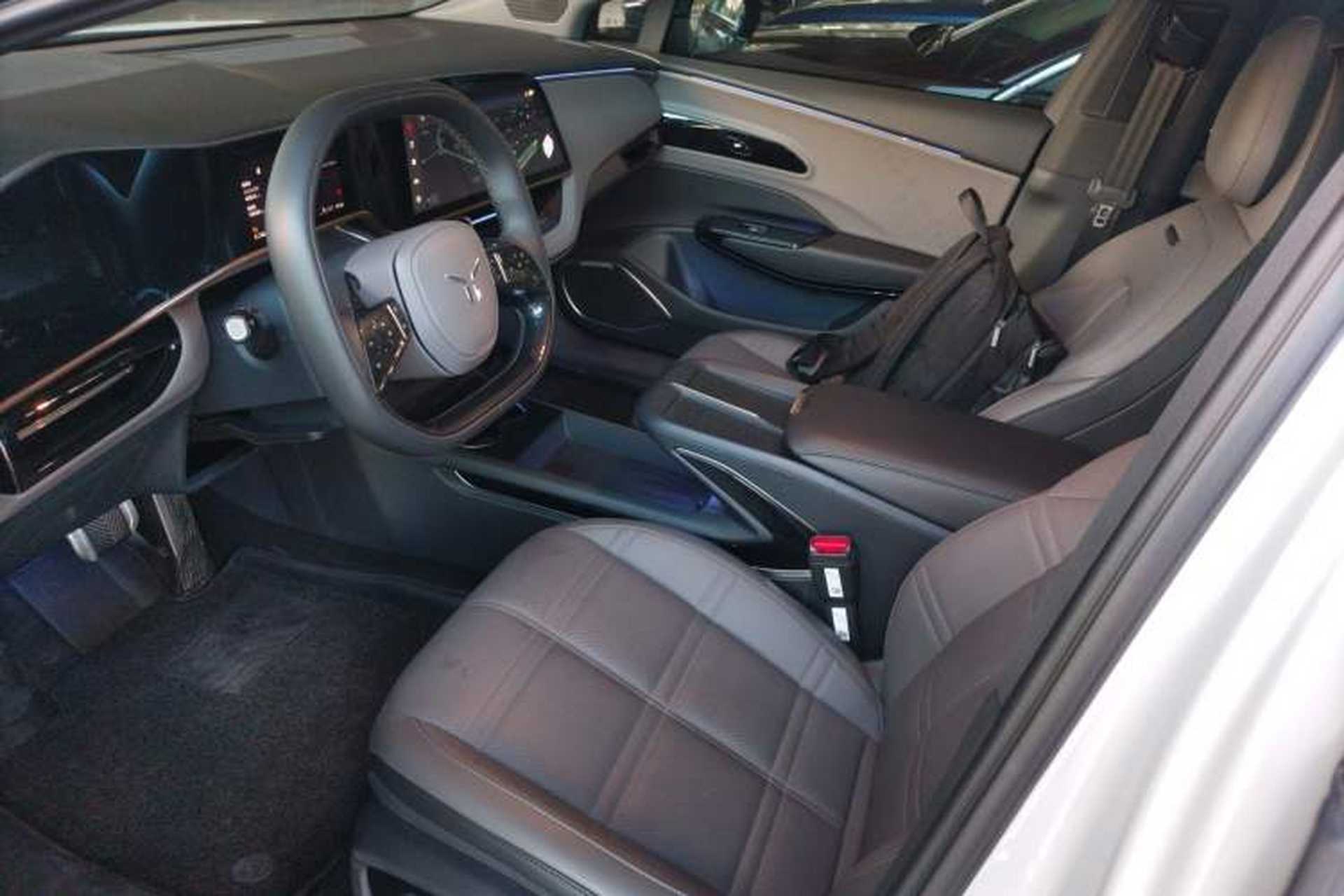 Used Hongqi EH7 2024 690 Pro Left Front Seat