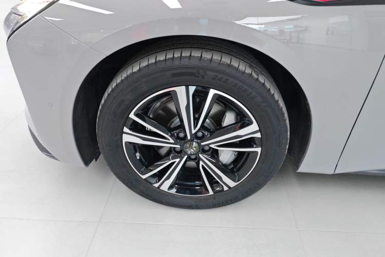 Used Hongqi EH7 2024 820 Pro Left Front Wheel Hub