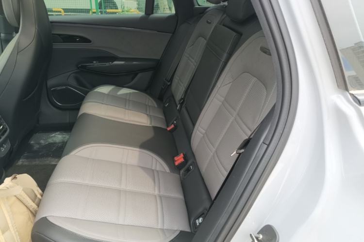 Used Hongqi EH7 2024 760 Pro+ Four-Wheel Drive Version Left Rear Seat