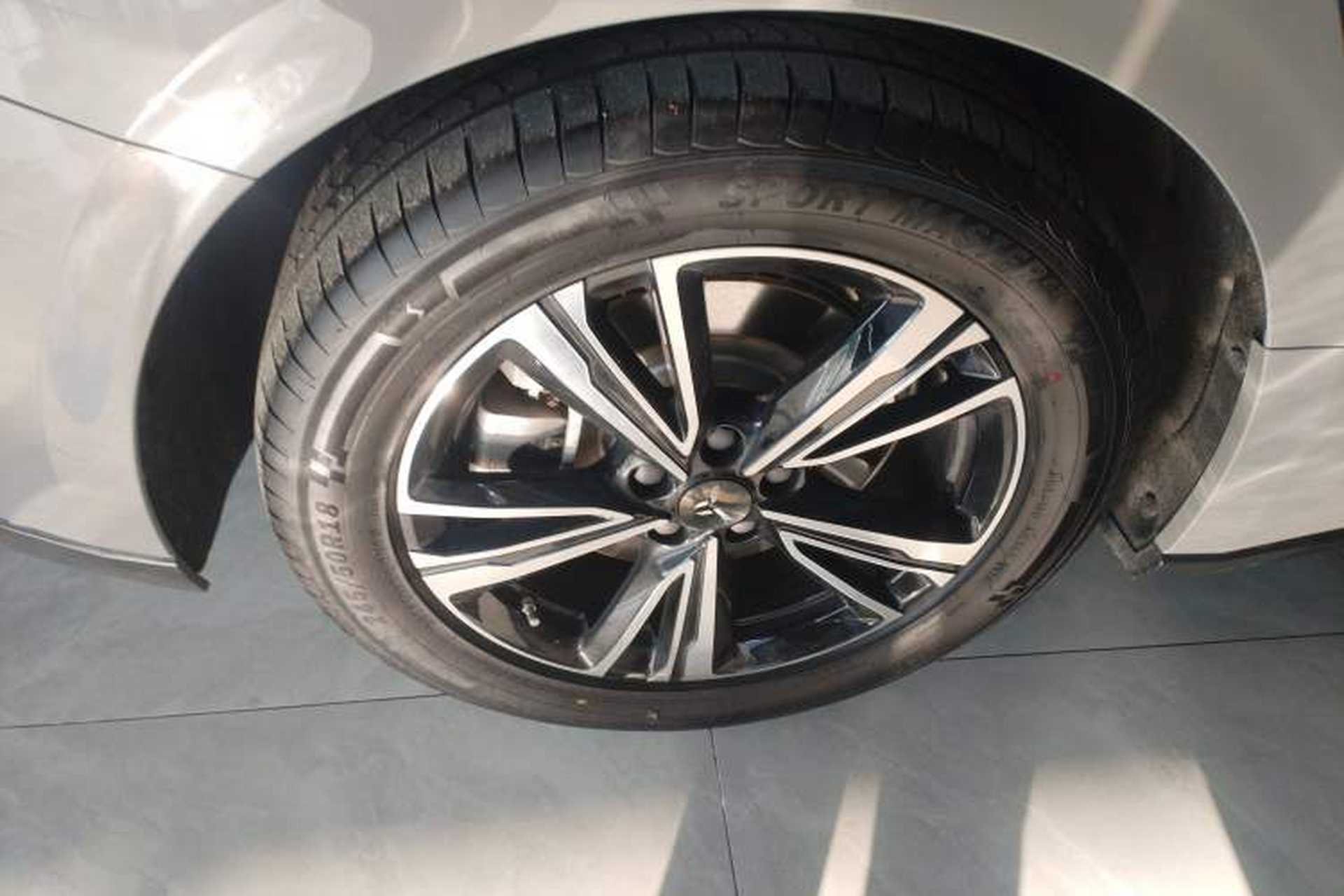 Used Hongqi EH7 2024 690 Pro Right Rear Wheel Hub