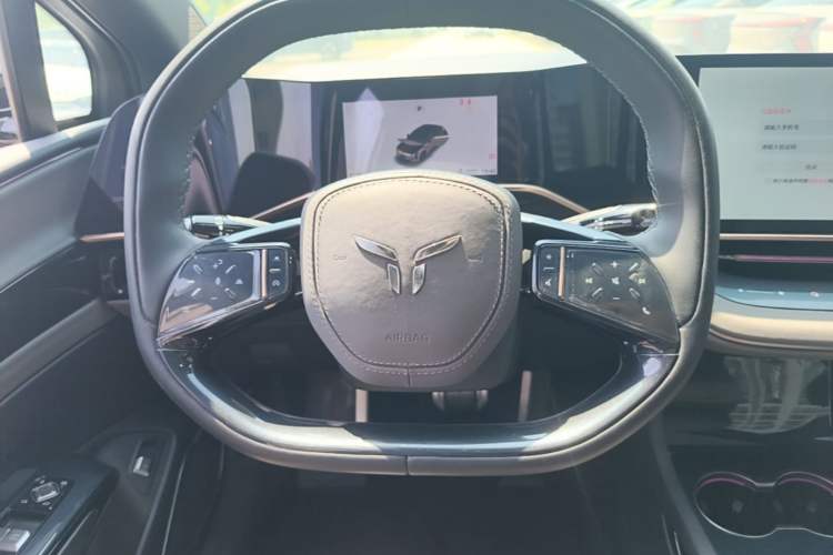 Used Hongqi EH7 2024 760 Pro+ Four-Wheel Drive Version Steering Wheel