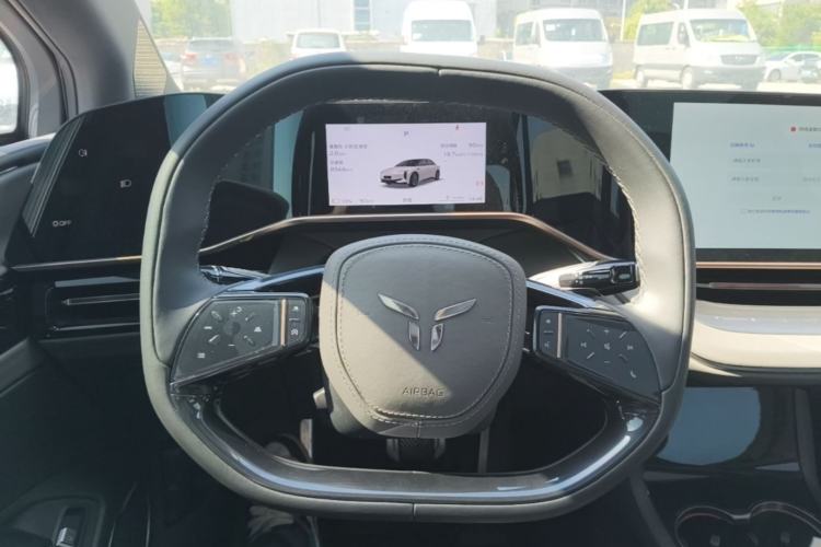 Used Hongqi EH7 2024 760 Pro+ Four-Wheel Drive Version Steering Wheel
