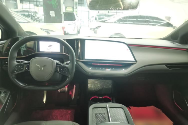 Used Hongqi EH7 2024 640 Pro+ All-Wheel Drive Center Console