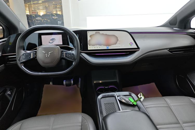 Used Hongqi EH7 2024 690 Pro Center Console