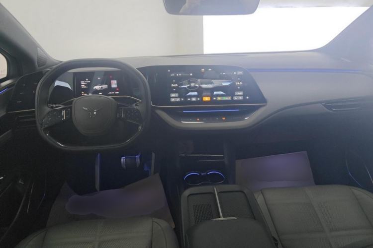Used Hongqi EH7 2024 690 Pro Center Console