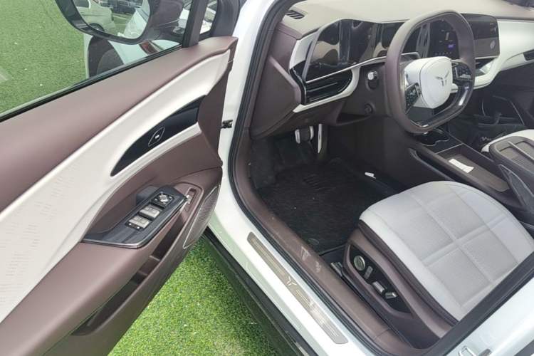 Used Hongqi EH7 2024 640 Pro+ All-Wheel Drive Driver Seat
