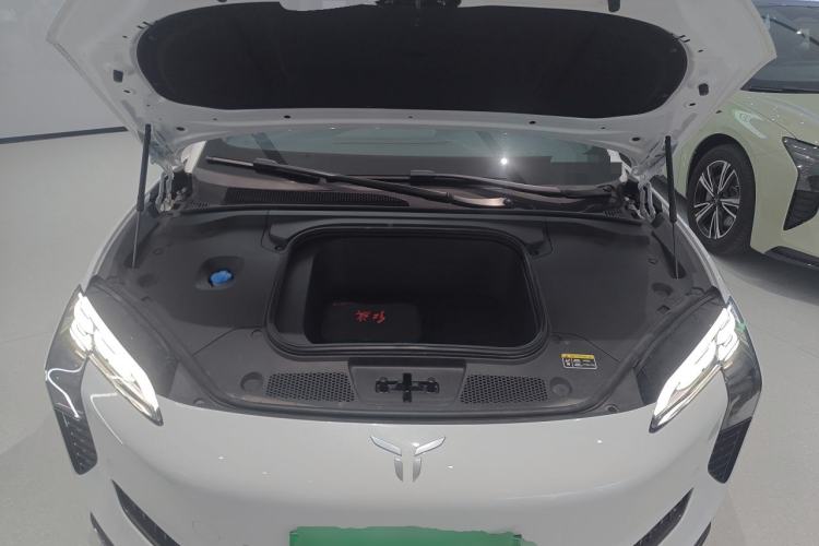 Used Hongqi EH7 2024 690 Pro Engine Bay
