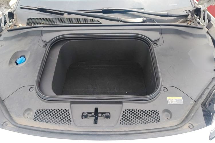 Used Hongqi EH7 2024 690 Pro Engine Bay