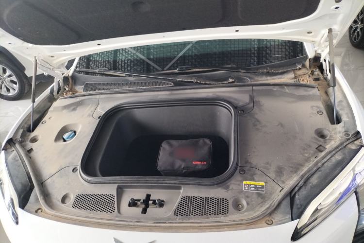 Used Hongqi EH7 2024 820 Pro Engine Bay