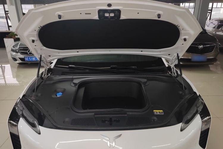 Used Hongqi EH7 2024 690 Pro Engine Bay