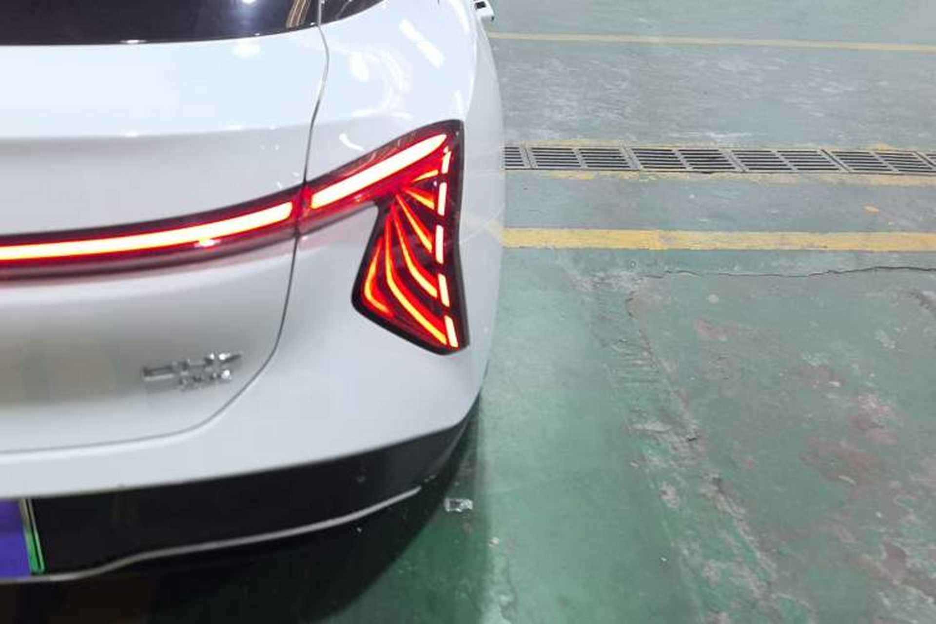 Used Hongqi EH7 2024 690 Pro Exterior 2