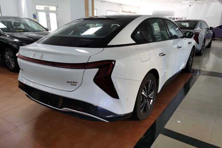 Used Hongqi EH7 2024 690 Pro Exterior 4