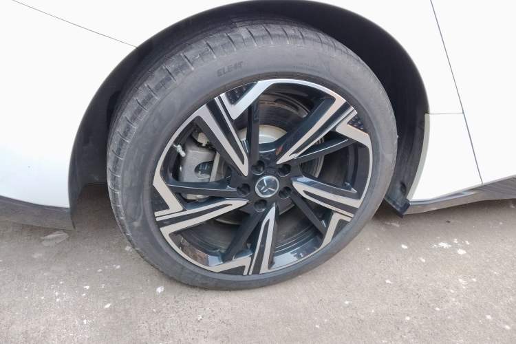 Used Hongqi EH7 2024 760 Pro+ Four-Wheel Drive Version Exterior 5