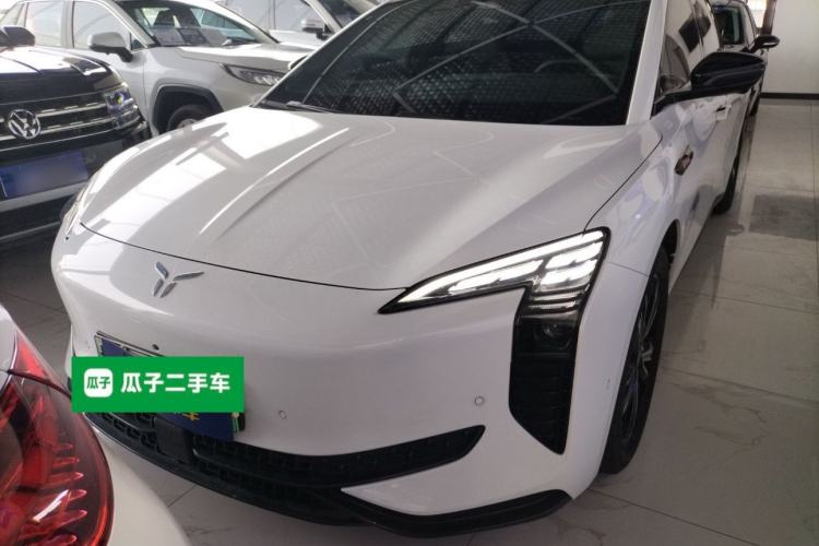Used Hongqi EH7 2024 820 Pro Front