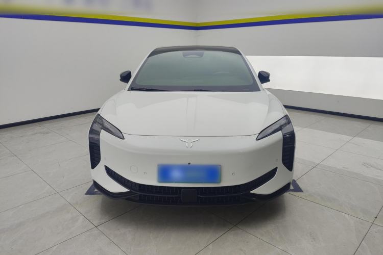 Used Hongqi EH7 2024 690 Pro Front