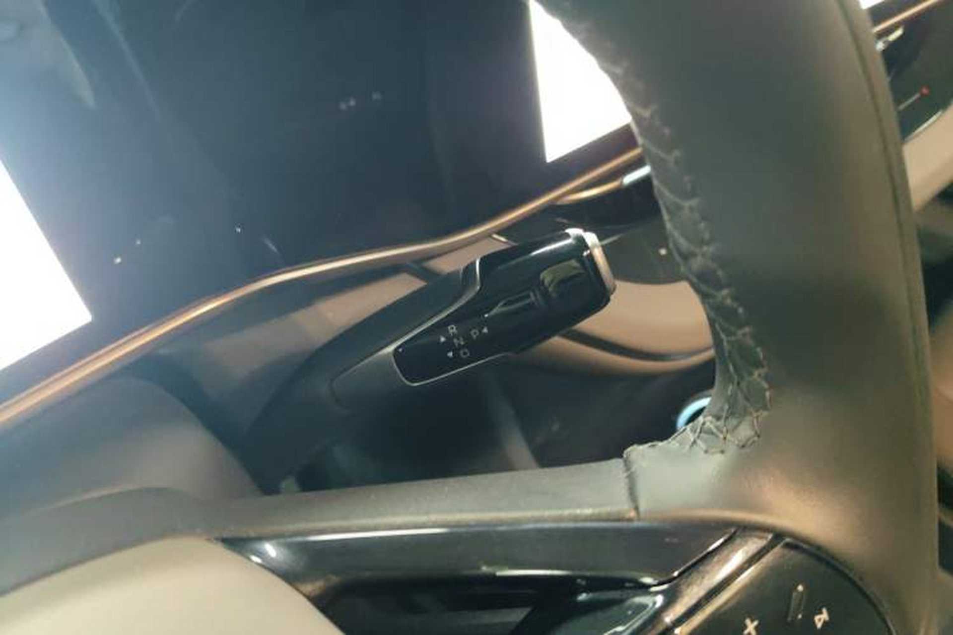 Used Hongqi EH7 2024 820 Pro Honor Edition Gear Lever