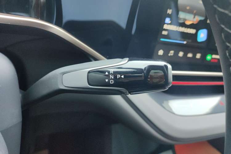 Used Hongqi EH7 2024 690 Pro Gear Lever