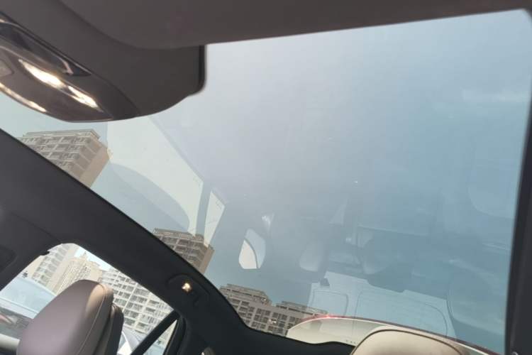 Used Hongqi EH7 2024 760 Pro+ Four-Wheel Drive Version Headliner