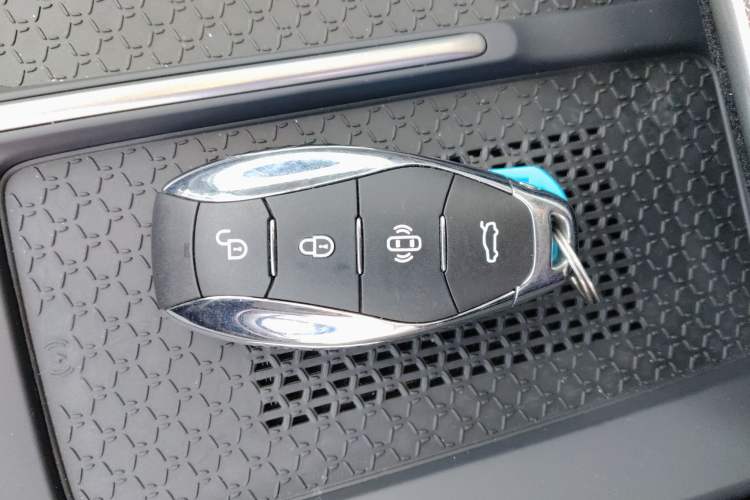 Used Hongqi EH7 2024 760 Pro+ Four-Wheel Drive Version Interior 1