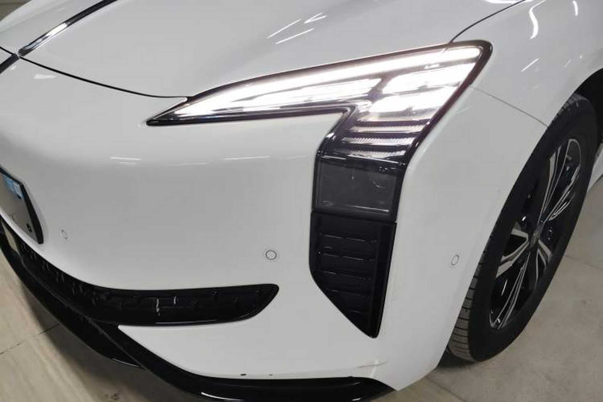 Used Hongqi EH7 2024 820 Pro Honor Edition Left Front Headlight