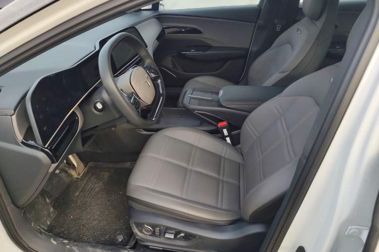 Used Hongqi EH7 2024 690 Pro Left Front Seat