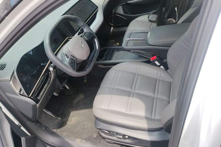 Used Hongqi EH7 2024 690 Pro Left Front Seat