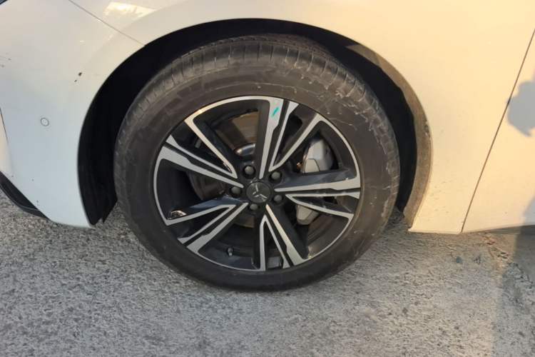 Used Hongqi EH7 2024 820 Pro Left Front Wheel Hub
