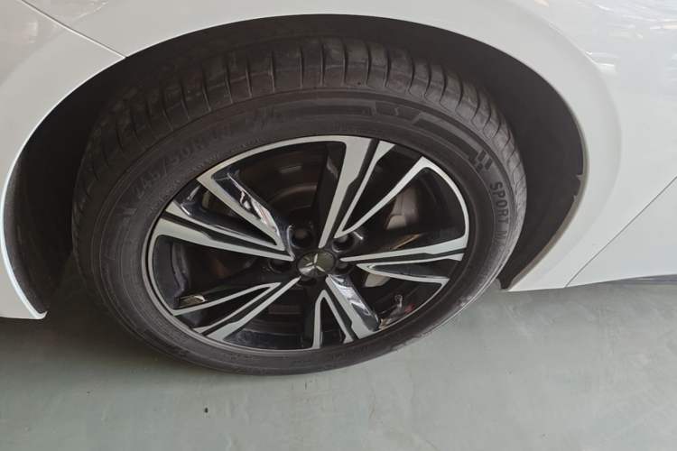 Used Hongqi EH7 2024 820 Pro Left Front Wheel Hub