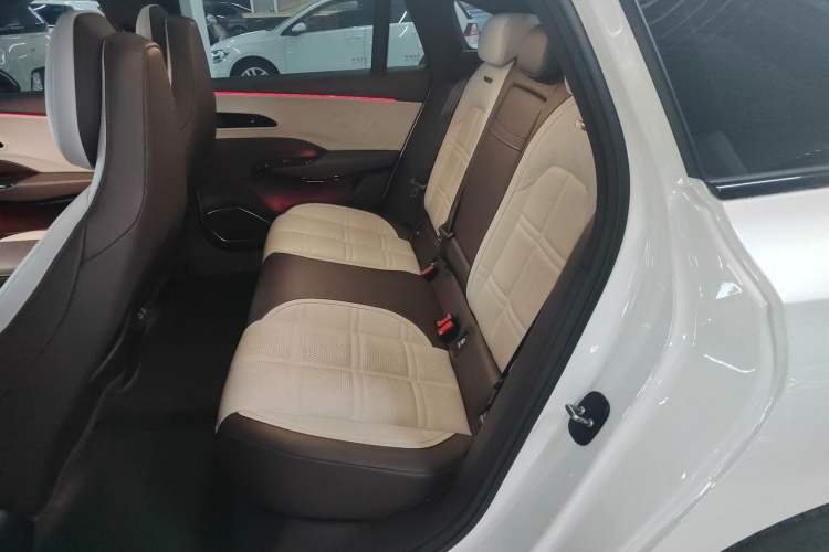 Used Hongqi EH7 2024 690 Pro Left Rear Seat