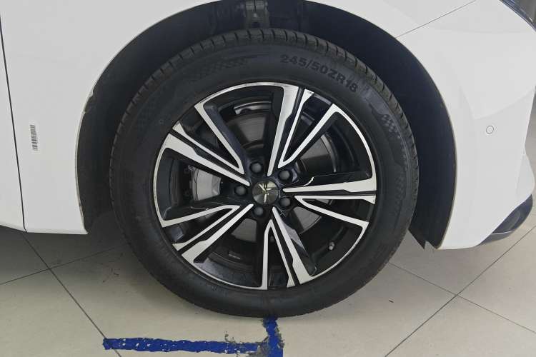 Used Hongqi EH7 2024 690 Pro Left Rear Wheel Hub