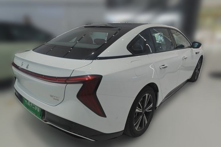 Used Hongqi EH7 2024 690 Pro Rear Right 45 Deg