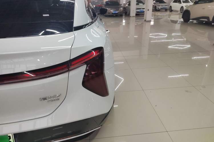 Used Hongqi EH7 2024 690 Pro Right Rear Taillight