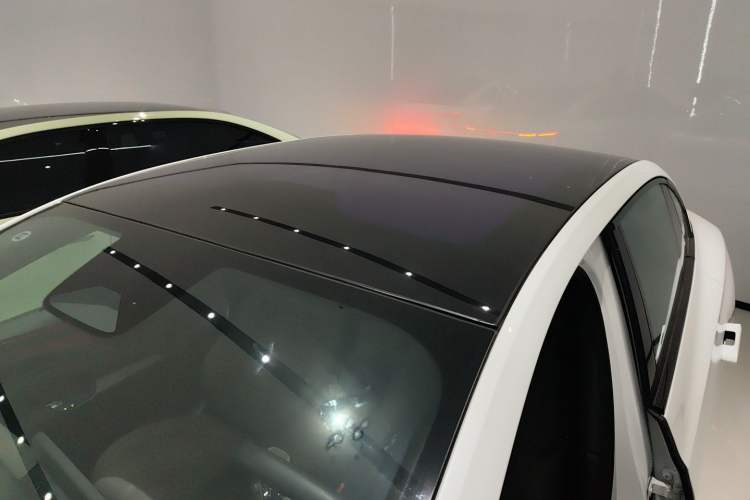 Used Hongqi EH7 2024 690 Pro Roof