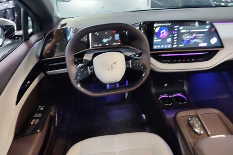 Used Hongqi EH7 2024 640 Pro+ All-Wheel Drive Steering Wheel
