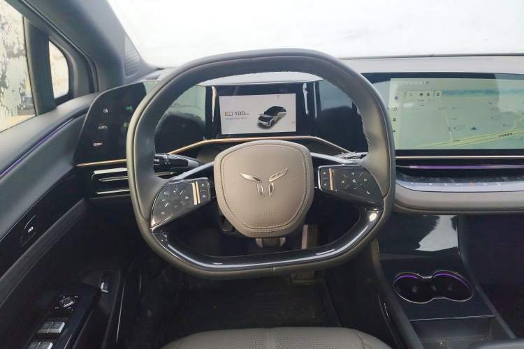 Used Hongqi EH7 2024 690 Pro Steering Wheel