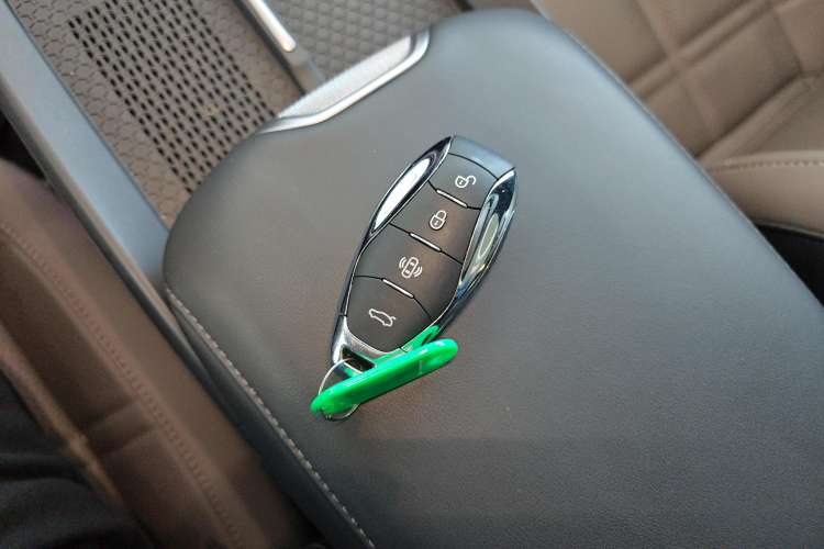 Used Hongqi EH7 2024 690 Pro Vehicle Key