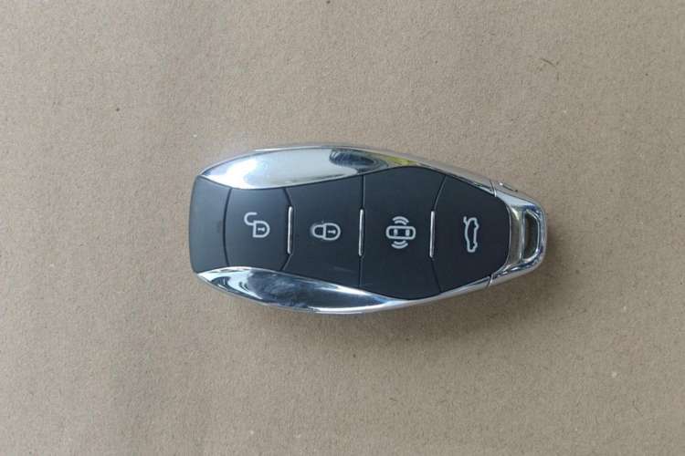 Used Hongqi EH7 2024 690 Pro Vehicle Key