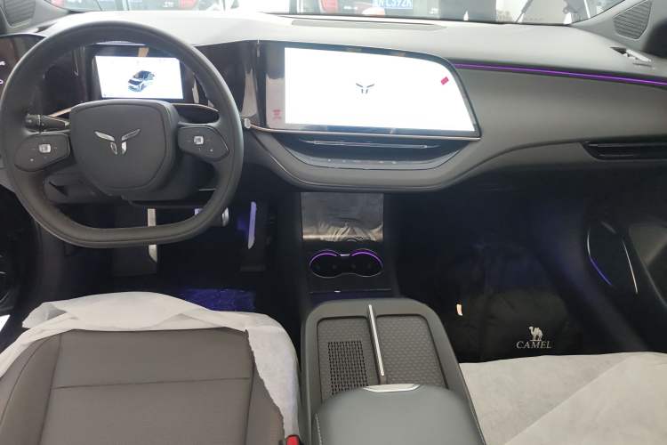 Used Hongqi EH7 2025 600 Smart Selection Edition Audio And AC Panel