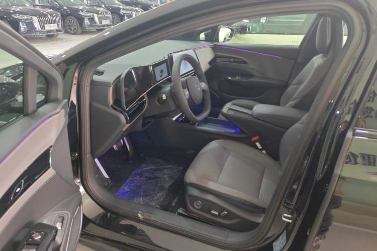 Used Hongqi EH7 2025 600 Smart Selection Edition Driver Seat