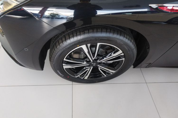 Used Hongqi EH7 2025 600 Smart Selection Edition Exterior 7
