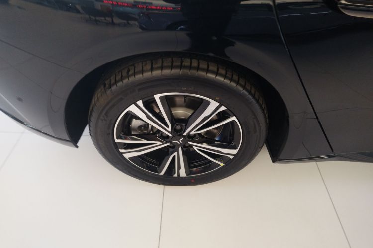 Used Hongqi EH7 2025 600 Smart Selection Edition Exterior 8