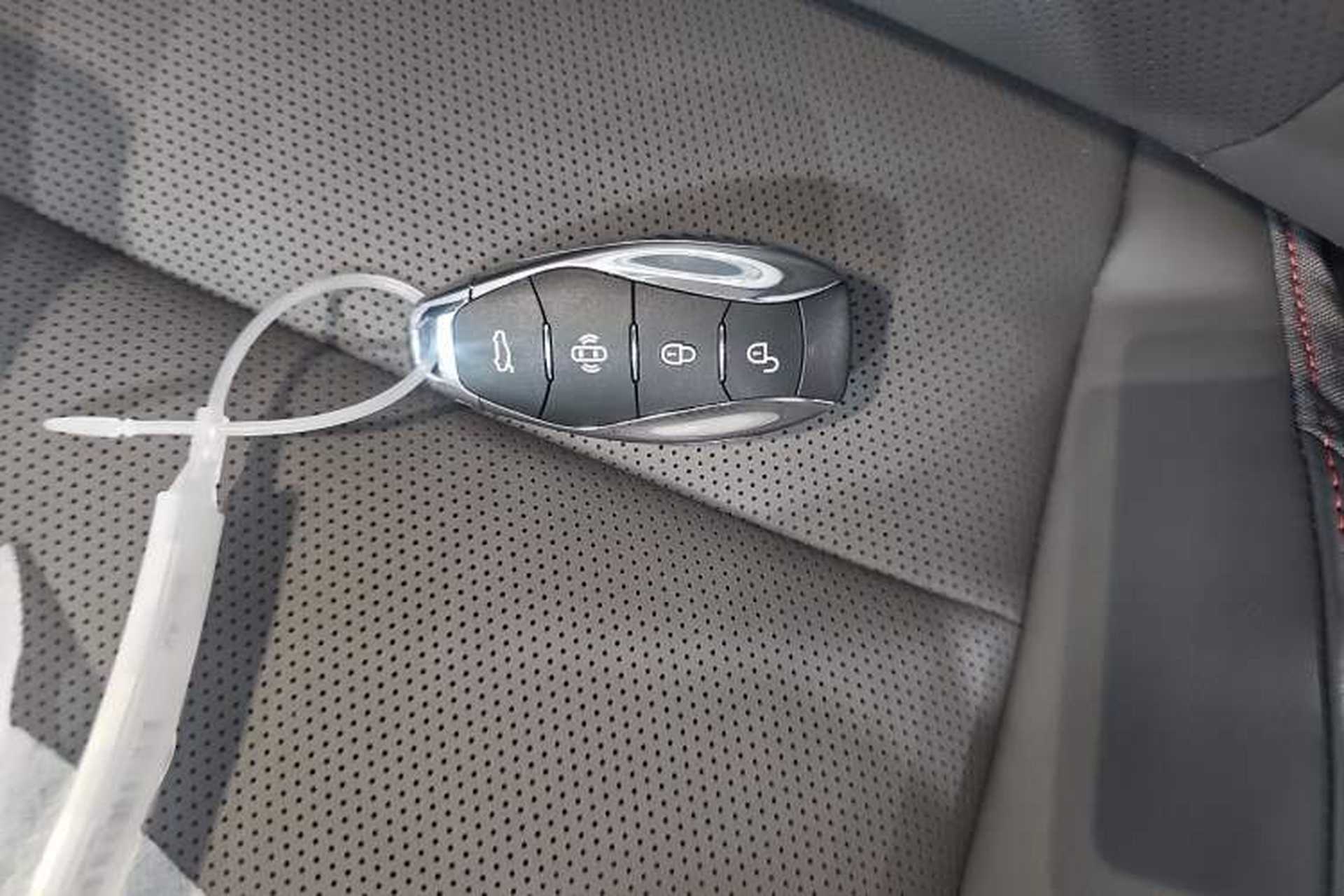 Used Hongqi EH7 2025 600 Smart Selection Edition Interior 1